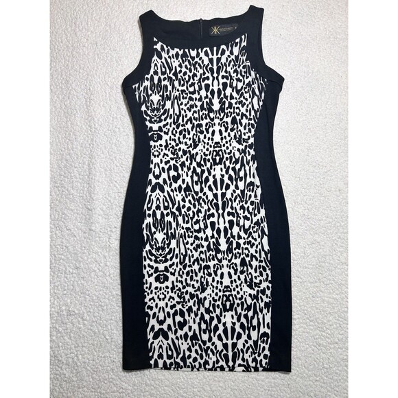 Kardashian Kollection Dresses & Skirts - Kardashian Kollection Womens Dress Size S Black White Snow Leopard Print Bodycon